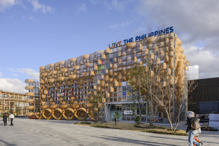 PhilppinePavilionArchitecturebyCarloCalma3-photo by Masaki Komatsu
